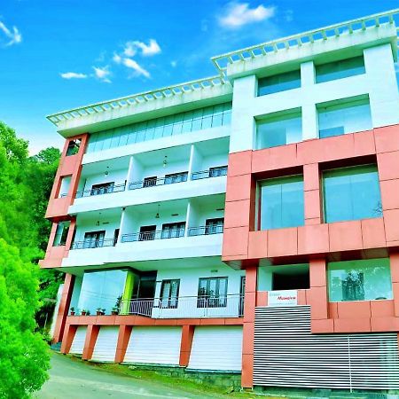 Red Castle Munnar Hotel Exterior photo
